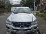Mercedes-Benz Mercedes ML 320 cdi 4 Matic - Mercedes-Benz ML 320 in Essen