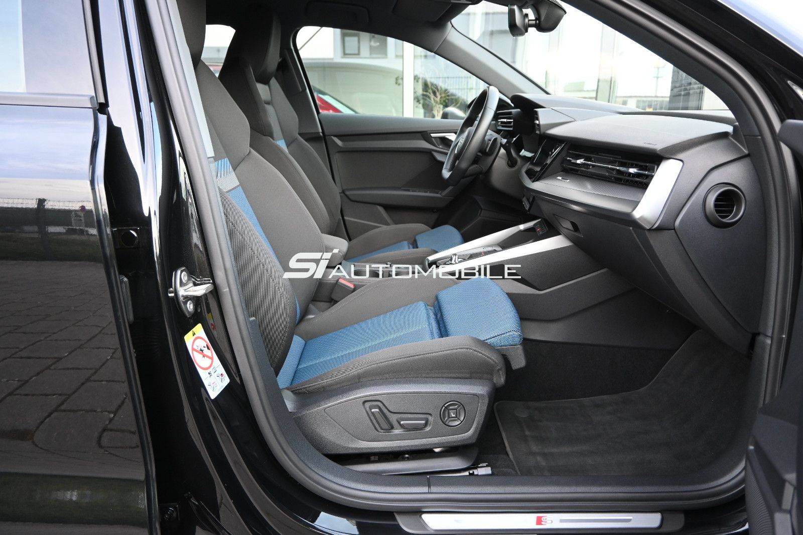 Fahrzeugabbildung Audi A3 35 TDI S tr. S Line Lim. °ACC°STANDHZ°19ZOLL°