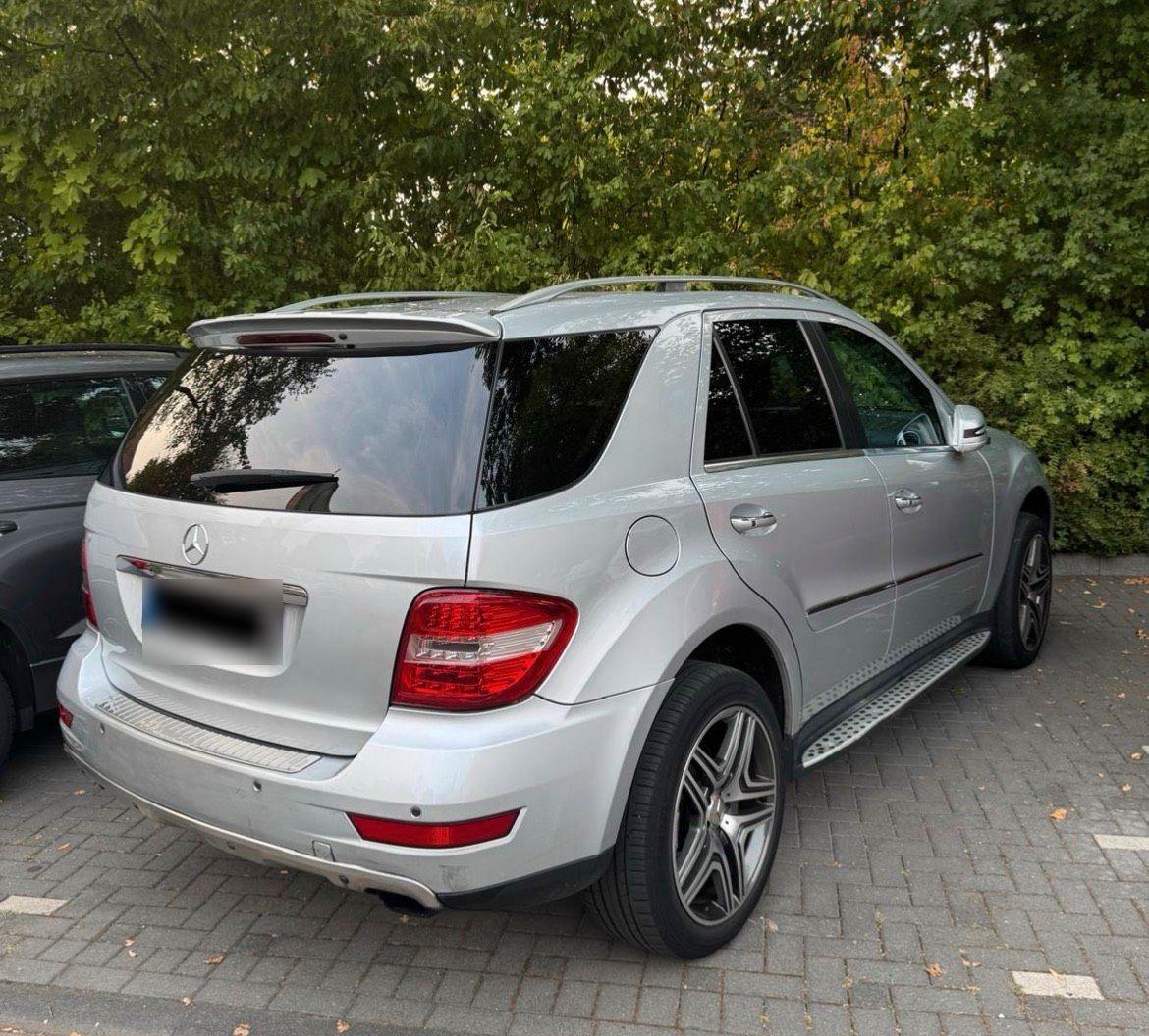 Mercedes-Benz ML 350