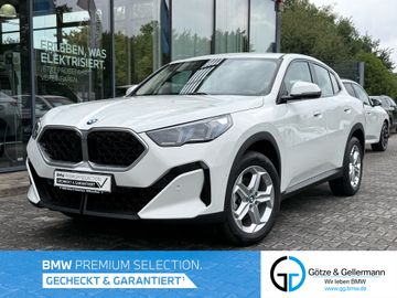 BMW X2 xDrive20d //HUD HarmanKardon DrivingAssistent
