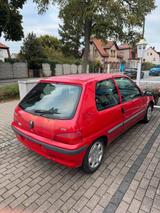 Peugeot 106  - rote Peugeot 106