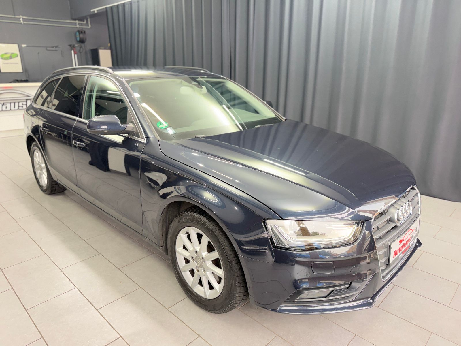 Fahrzeugabbildung Audi A4 Avant 3.0 TDI quattro|BANG&OLUFSEN|1.HAND