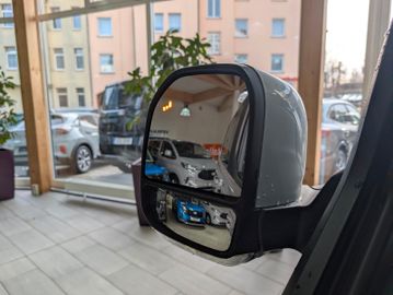 Ford Tourneo Custom Tit. 2.0 L1 NEUES MODELL