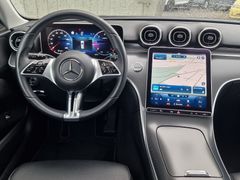 Fahrzeugabbildung Mercedes-Benz C 220d T Avantgarde Navi LED SiHz PDC RFK AHK