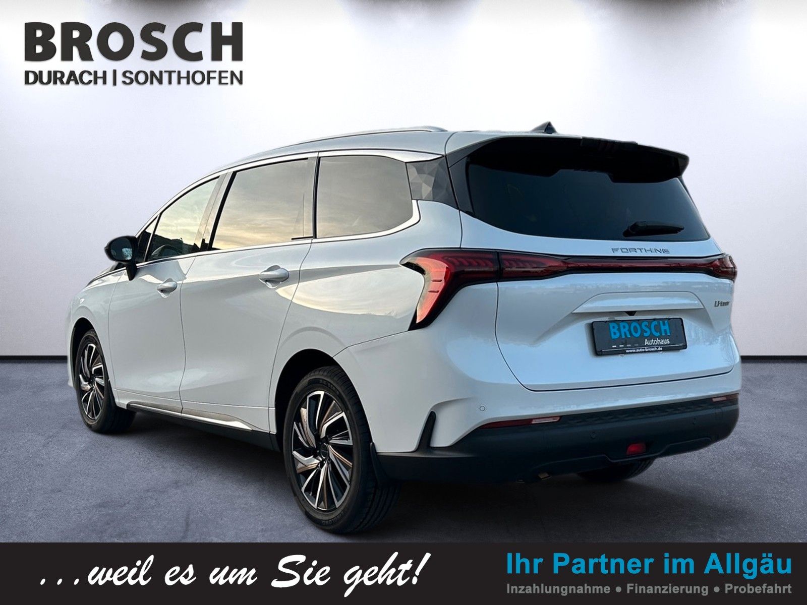Fahrzeugabbildung DFSK FORTHING 4U 7SITZ 1.5T AT NOBLE AHK PANO