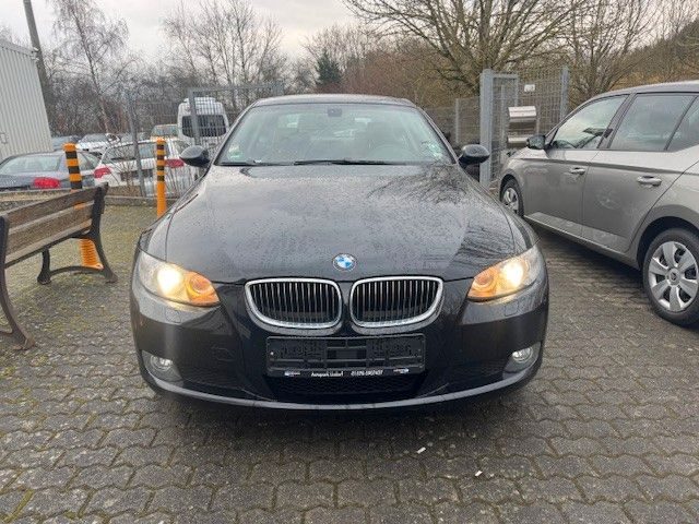 Fahrzeugabbildung BMW 325i Coupe xDrive Xenon Leder Schiebedach