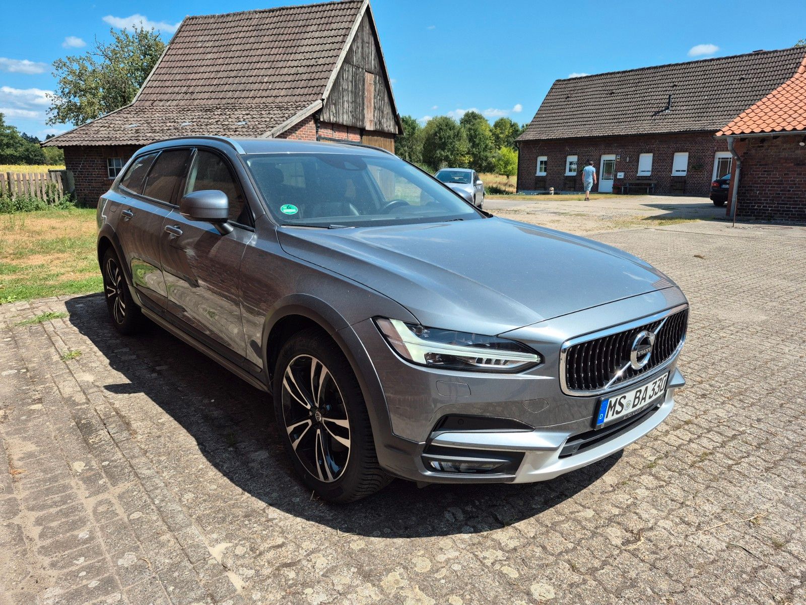 Volvo V90 Cross Country Pro AWD