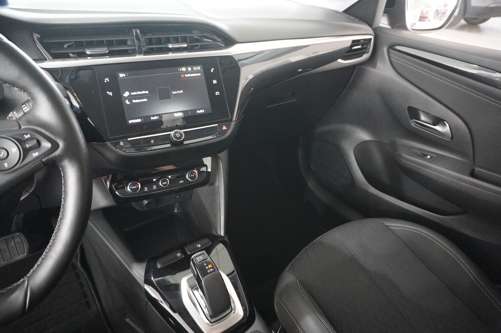 Fahrzeugabbildung Opel Corsa-e F ELEGANCE 3-PHASIG NAVI/LED/KAMERA/DAB+