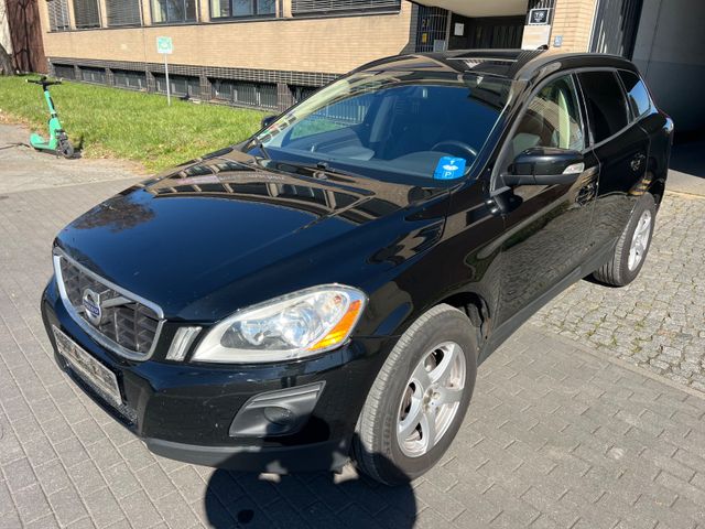 Volvo XC60 2.4D DRIVe Kinetic *2.Hand*