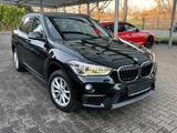 BMW X1 xDrive 20 d Advantage Aut.|NAVILED|PDC|1.HAND - BMW X1 Gebrauchtwagen in Düsseldorf
