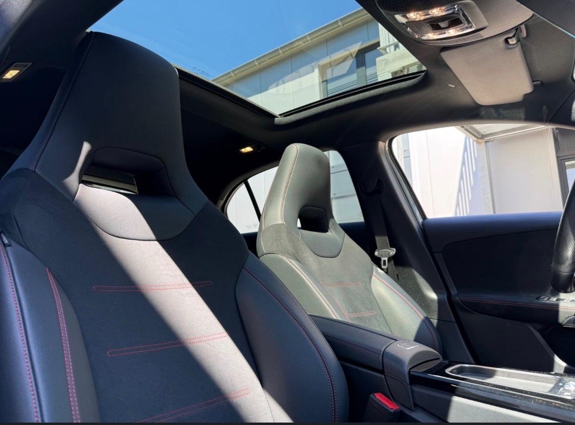 Mercedes-Benz A 250 4MATIC /AMG / MultiBeam/ Garantie 