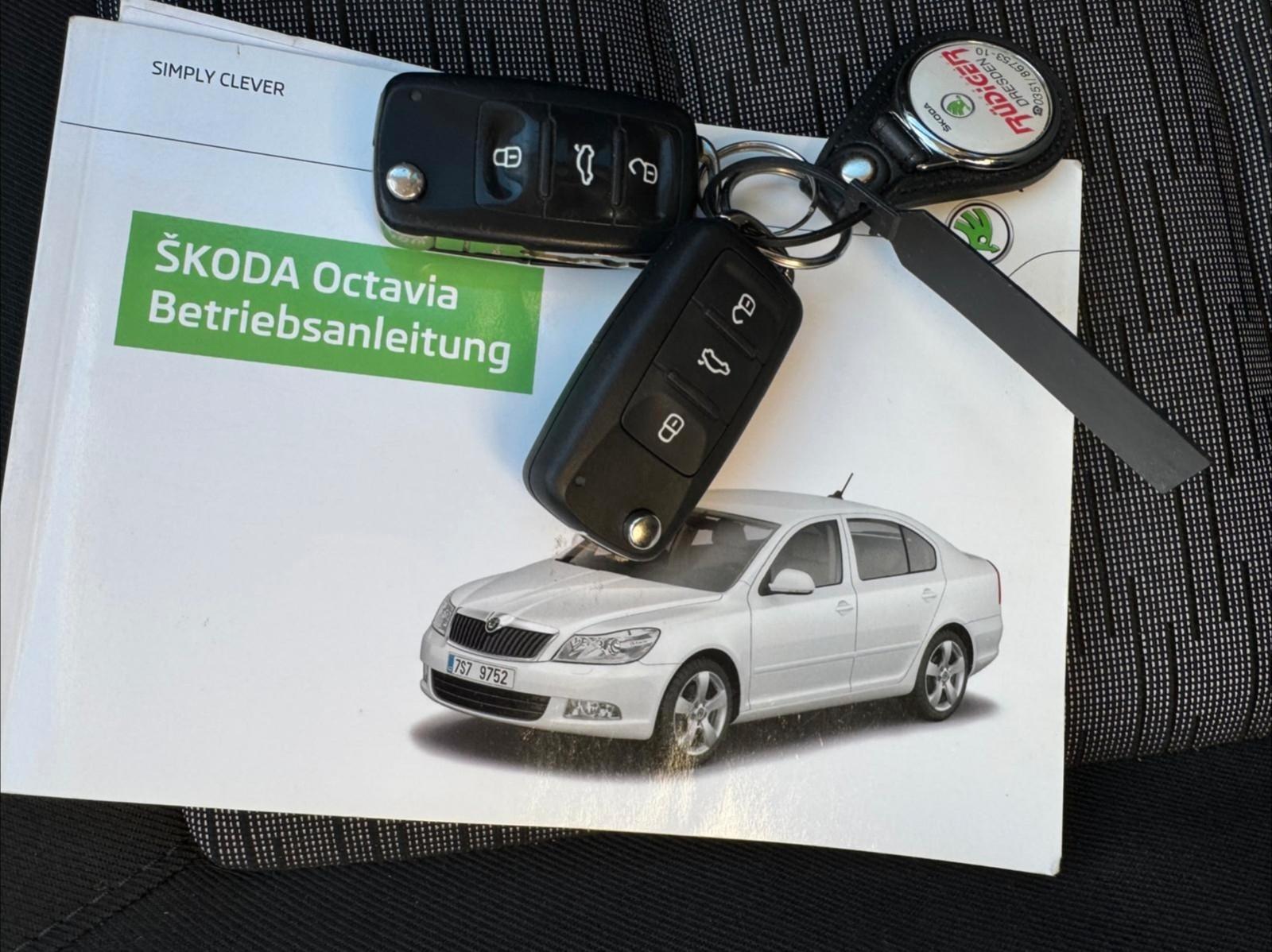 Skoda Octavia 2013 — photo 21