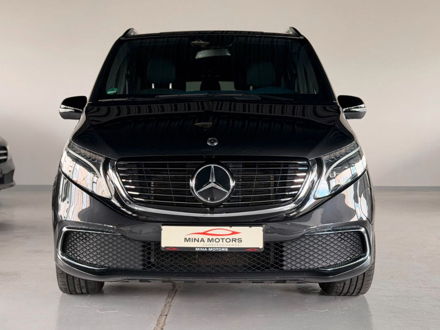 Mercedes-Benz EQV 300 lang Design LED Distronic AMG foto 2