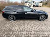 BMW 330e xDrive Touring + Premium Selection Garantie - BMW 330 in Karlsruhe