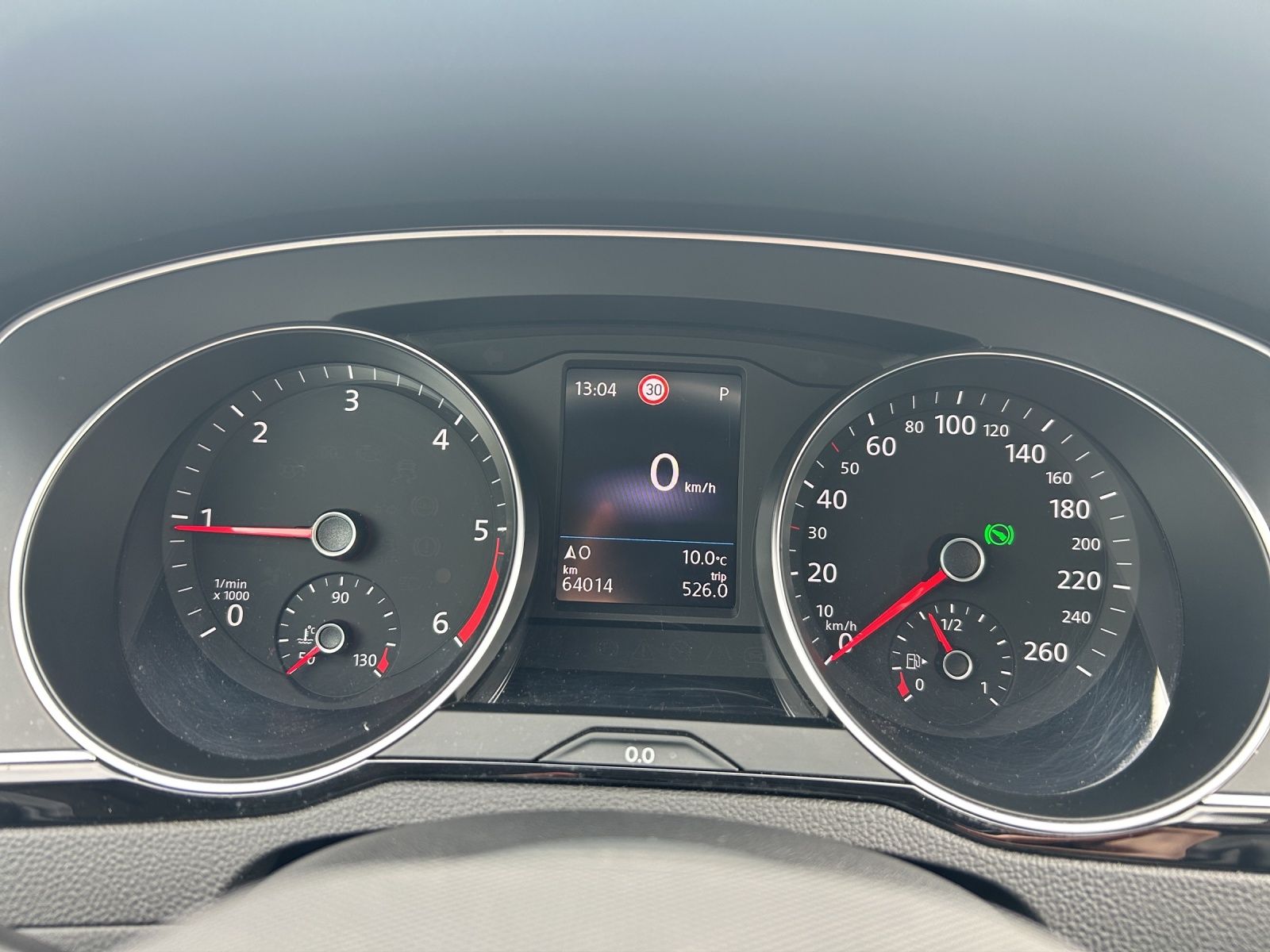 Fahrzeugabbildung Volkswagen Passat Variant Elegance TDI DSG IQ.Light ACC AHK
