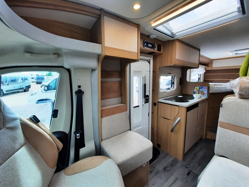 Fahrzeugabbildung LMC Cruiser V 646 G Verfügbares Sondermodell!