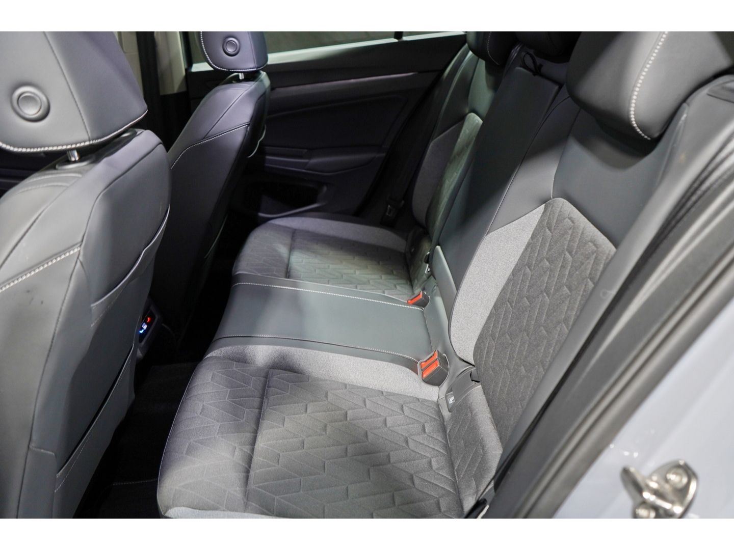 Volkswagen Golf - Bild 10