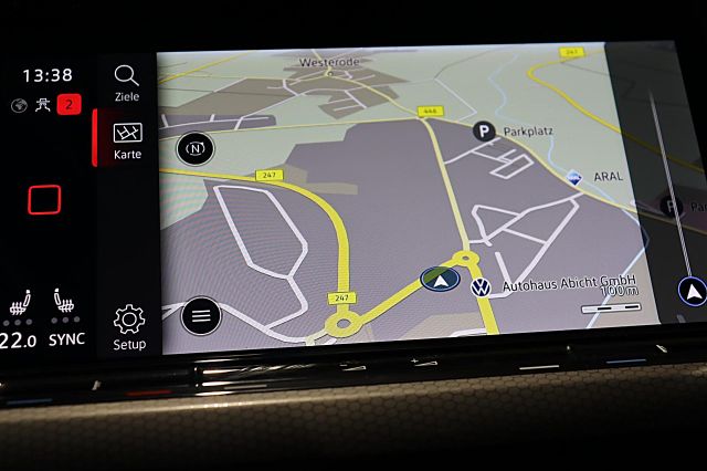 Golf GTI 2.0TSI DSG ACC KAMERA NAVI PANO SPORTFW