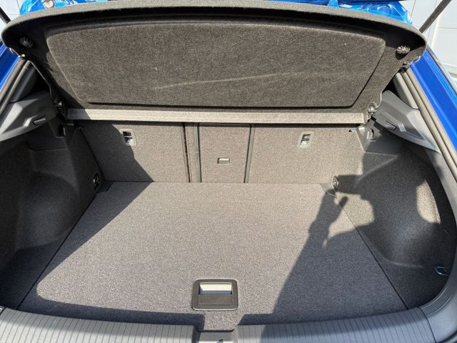 T-Roc 1.5 TSI DSG MOVE MATRIX LED+KAMERA+ACC+STH