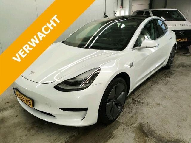 Tesla Model 3 Standard RWD Plus [ AUTOPILOT+60 kWh+PRE