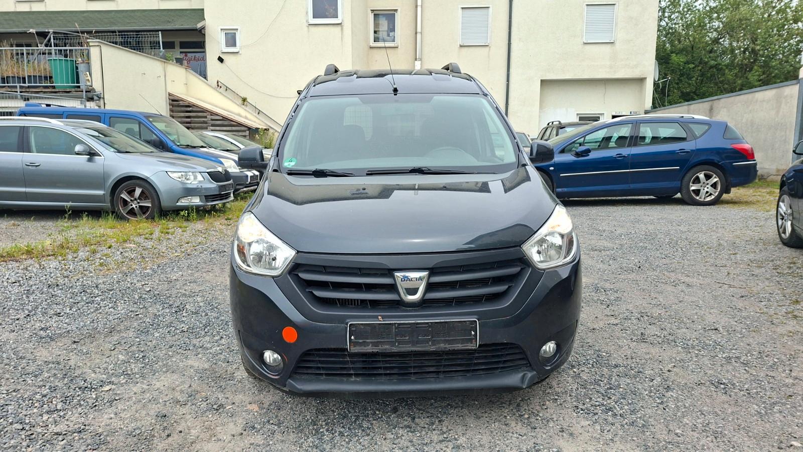 Dacia Dokker Laureate