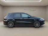 Porsche Cayenne 3.0 V6 Porsche-Scheckheft/21'' RS Spyder - Porsche Cayenne mit Benzin-Antrieb: Geländewagen, 3.2