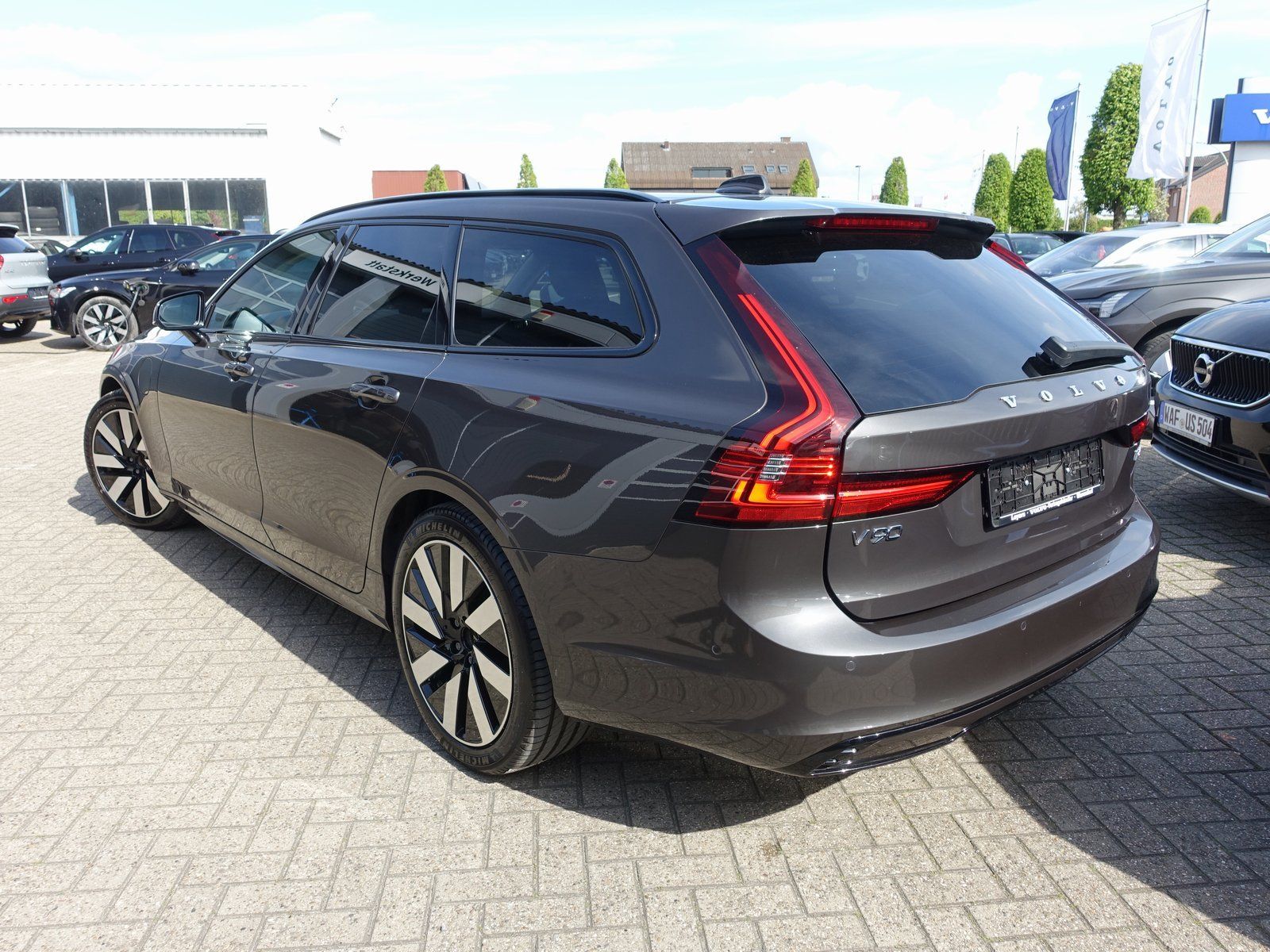 Volvo V90 Plus Dark T6 AWD Plug-in Head-UP Pano 360° foto 4