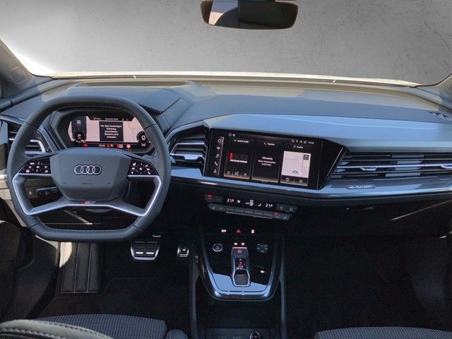 Fahrzeugabbildung Audi Q4 e-tron Sportback 40 S line, Matrix LED, MMI N
