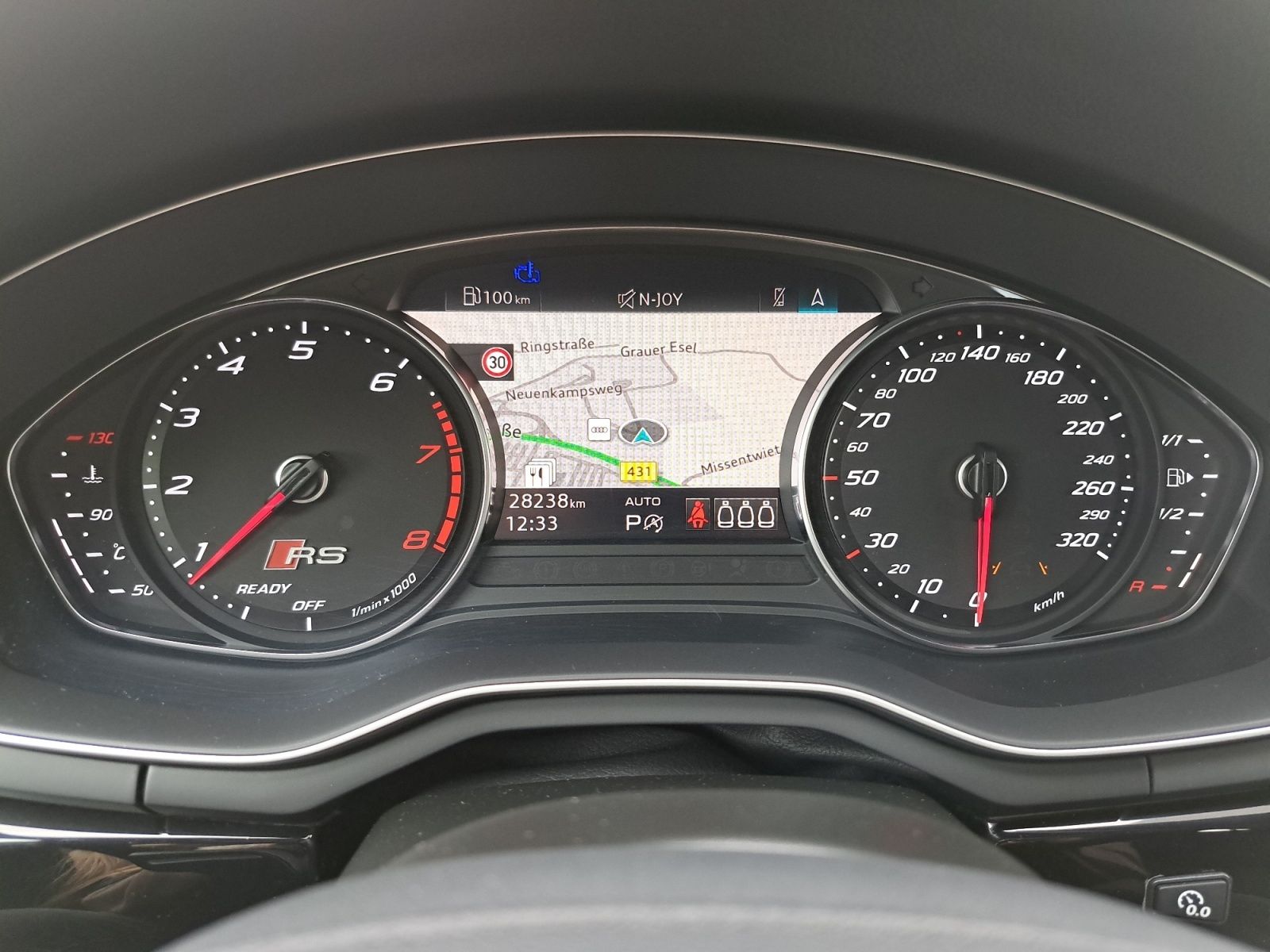 Audi RS4 - Bild 18