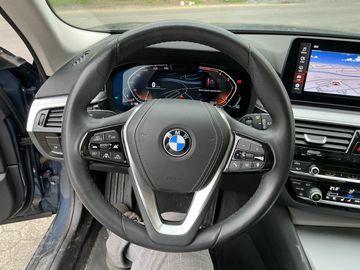 BMW 520 - 9