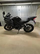 Yamaha YZF-R 125 - RENNSPORT VON 81 BIS 125 CCM