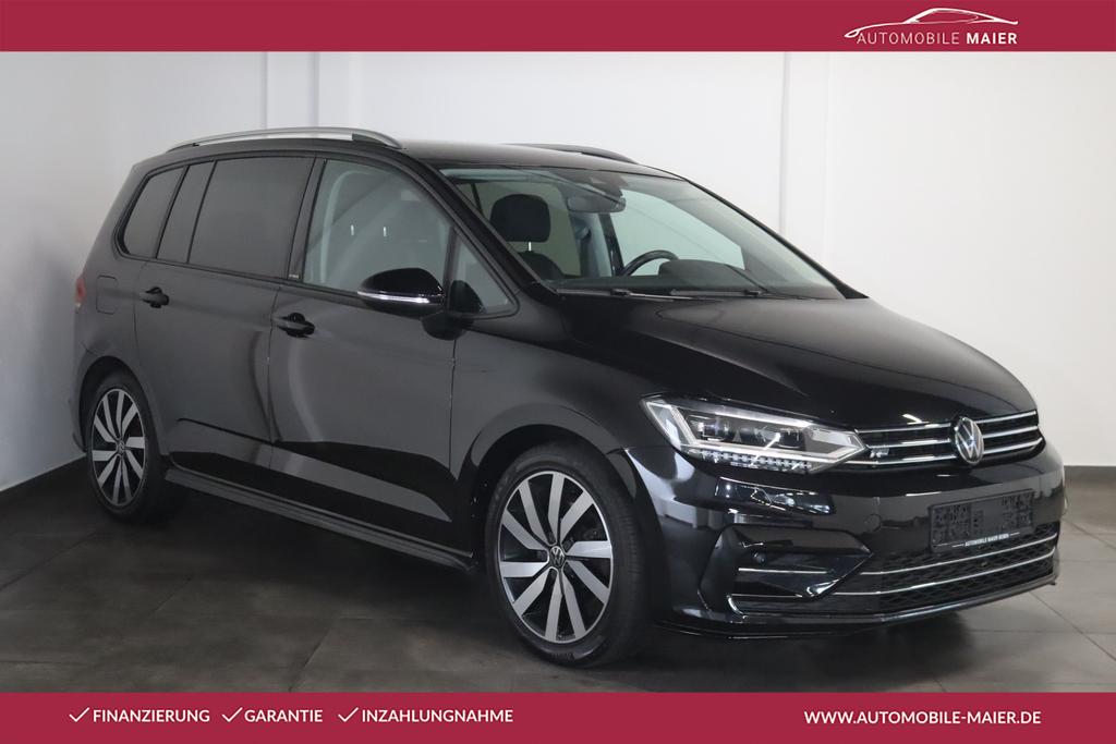 Volkswagen Touran 20 TDI RLineVIRTNAVAHKLEDSHZPDC 2023