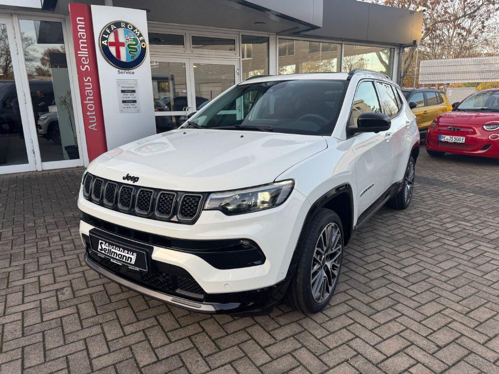 Jeep Compass 1.5 GSE T4 48V e-Hybrid Automatik Summit
