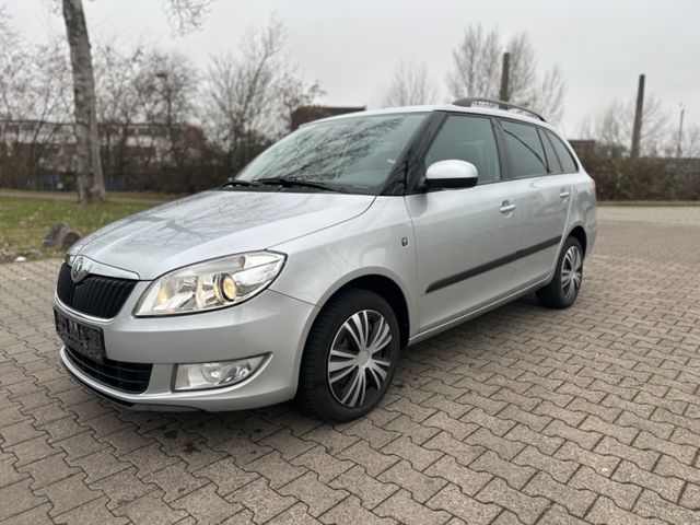 Skoda Fabia Combi Elegance*SZH*PDC*