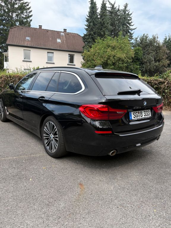 Image of BMW 520