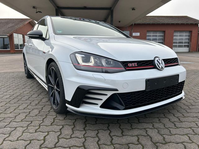 Volkswagen Golf GTI Clubsport 2.0 TSI DSG / Navi