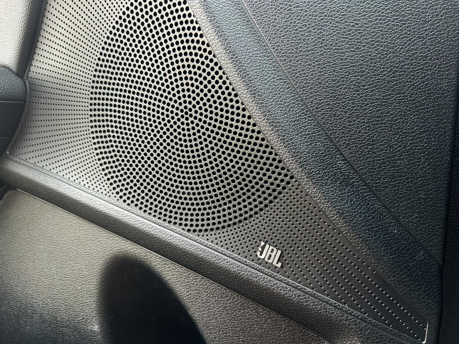 Kia Ceed GT 2.HD|AKPRAPOVIC|4xSHZ|KAMERA|18"|DIGITAL