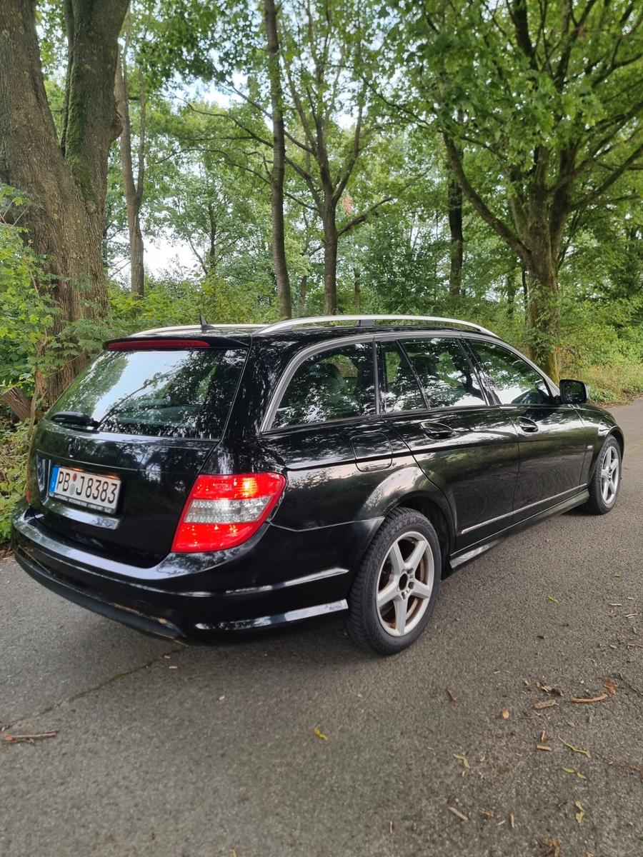 Mercedes-Benz C220 2008 — engine 2.148 cm³, 170 HP (125kW)