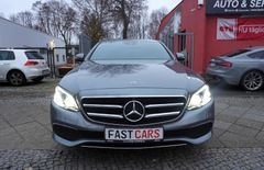 Fahrzeugabbildung Mercedes-Benz E 300 e Lim. Avantgarde 360-Kam Navi LED SHZ SD