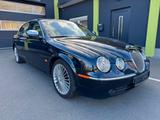 Jaguar S-Type 4.2 V8 Executive - scheckheftgepflegte Jaguar S-Type