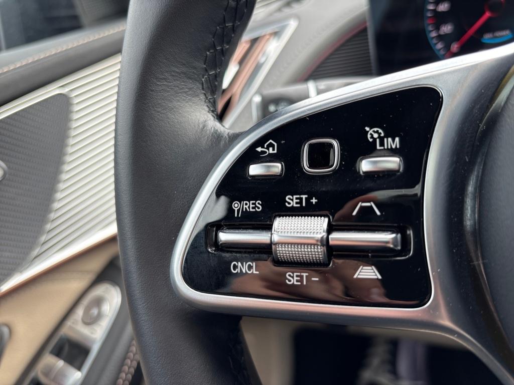 Mercedes-Benz EQC 400 4M Mbeam*CarP*360*KGo*HUD*SHD*Memory*FAP