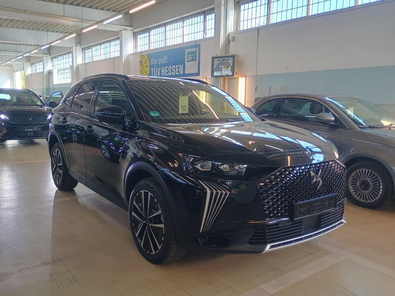 DS Automobiles DS7 (Crossback) Performance Line Auto.LED+NAVI+V
