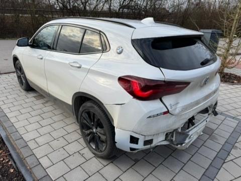 BMW X2 xDrive 20 I Advantage, Automatik