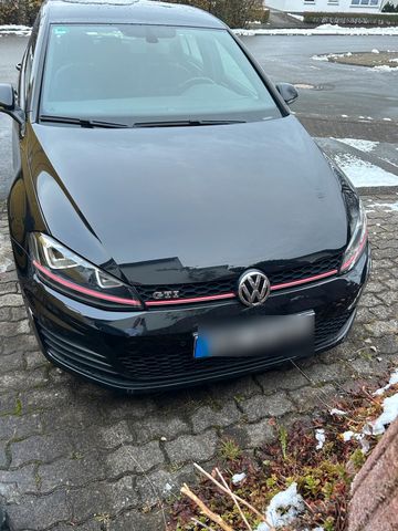 Volkswagen GOLF 7 GTI 2.0 TSI