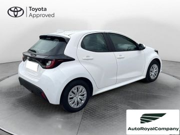 Toyota Yaris - 12