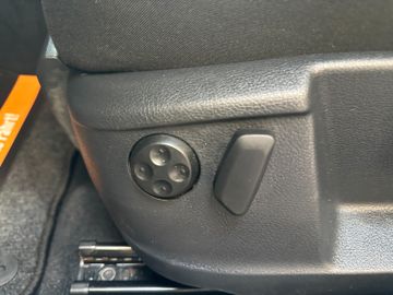 MYAUTOCENTER – Gebraucht- und Jahreswagen mit Werkstattservice in Pfaffenhofen Seat Alhambra Style *7Sitzer*BiXenon*AHK*Schiebedach*