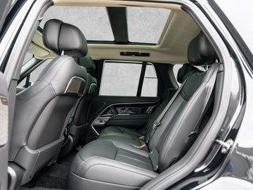 Land-Rover Range Rover - 7