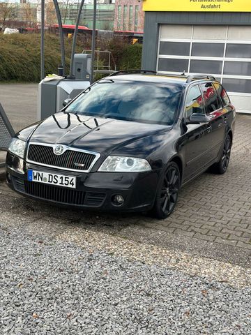 Skoda Scoda Octacia RS