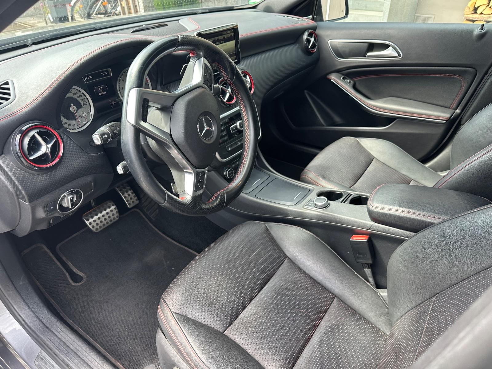 Mercedes-Benz A 250 Sport | Panorama | Service NEU | TÜV NEU
