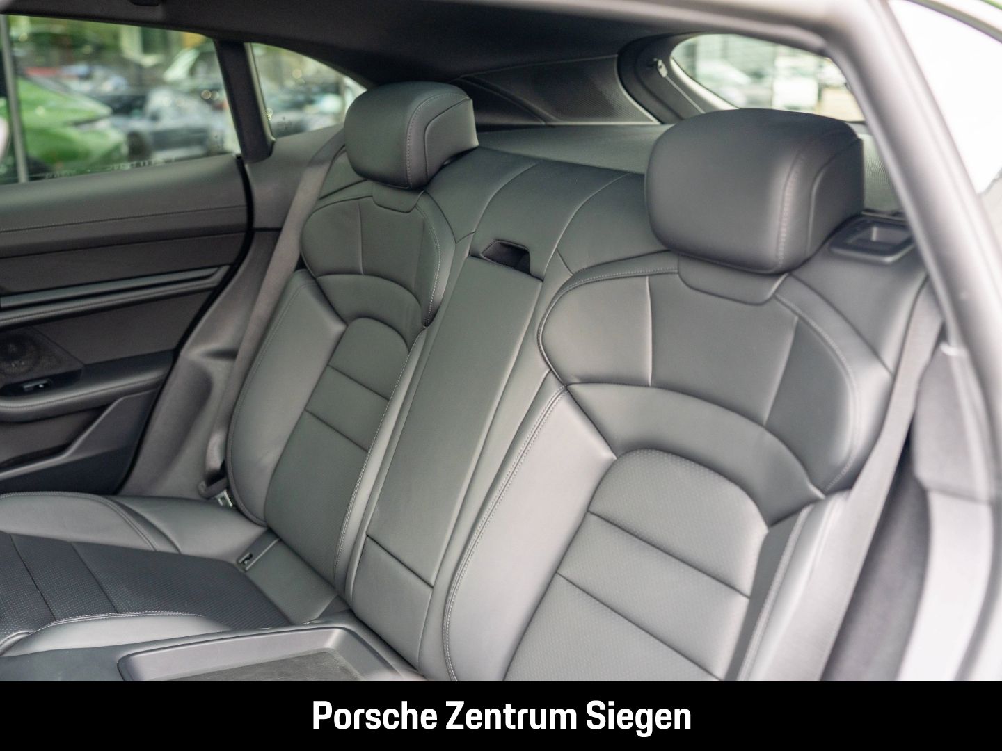 Porsche Taycan 4S Cross Turismo Pano 21Zoll BOSE Memory foto 22